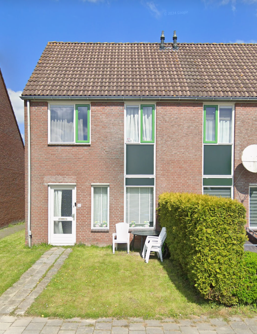 Zwaluwoever 90, 9932 LE Delfzijl, Nederland