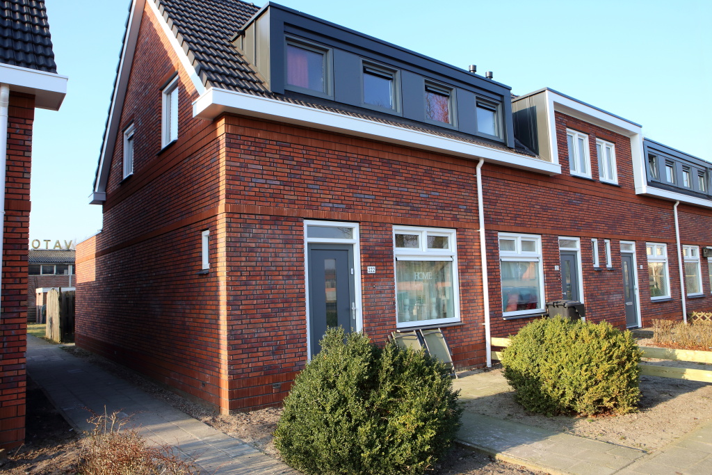 Molenstreek 322, 9641 KZ Veendam, Nederland